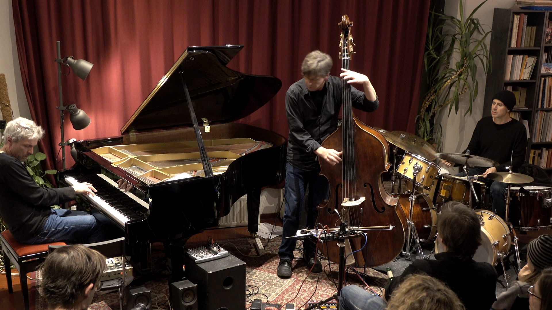 Saal der verlorenen Schritte Live im Ohrpheo